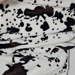 Print Fuzzy Faux Cowhide Pillow Covers